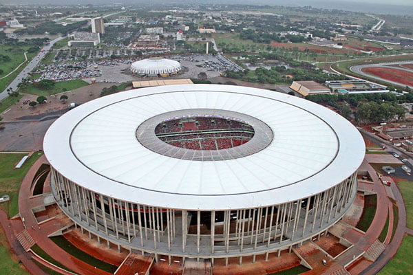 Incredible-football-soccer-Stadiums-of-2014-WorldCup-brazil-02-nacional-mane-garrincha