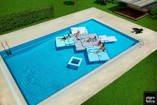 Pigro-Felice-pool floats