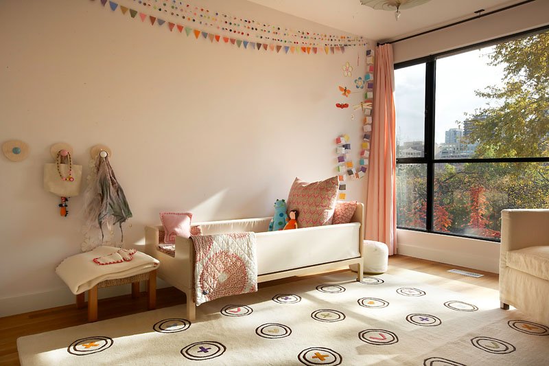 colorful-customiz-rugs for kids rooms