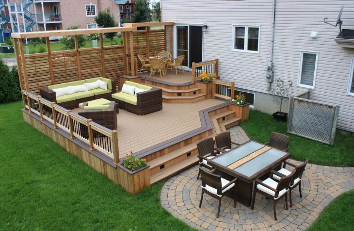 Elevated outdoor wood deck designs for backyard